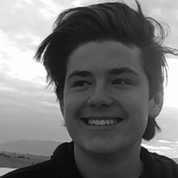 Headshot of Austin Miller