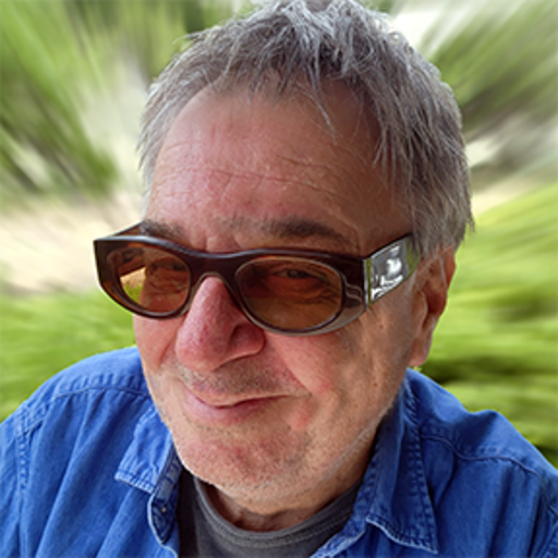 Headshot of Johnie Floater