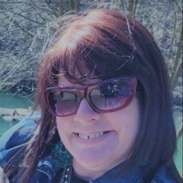 Headshot of Stacey Wolfe