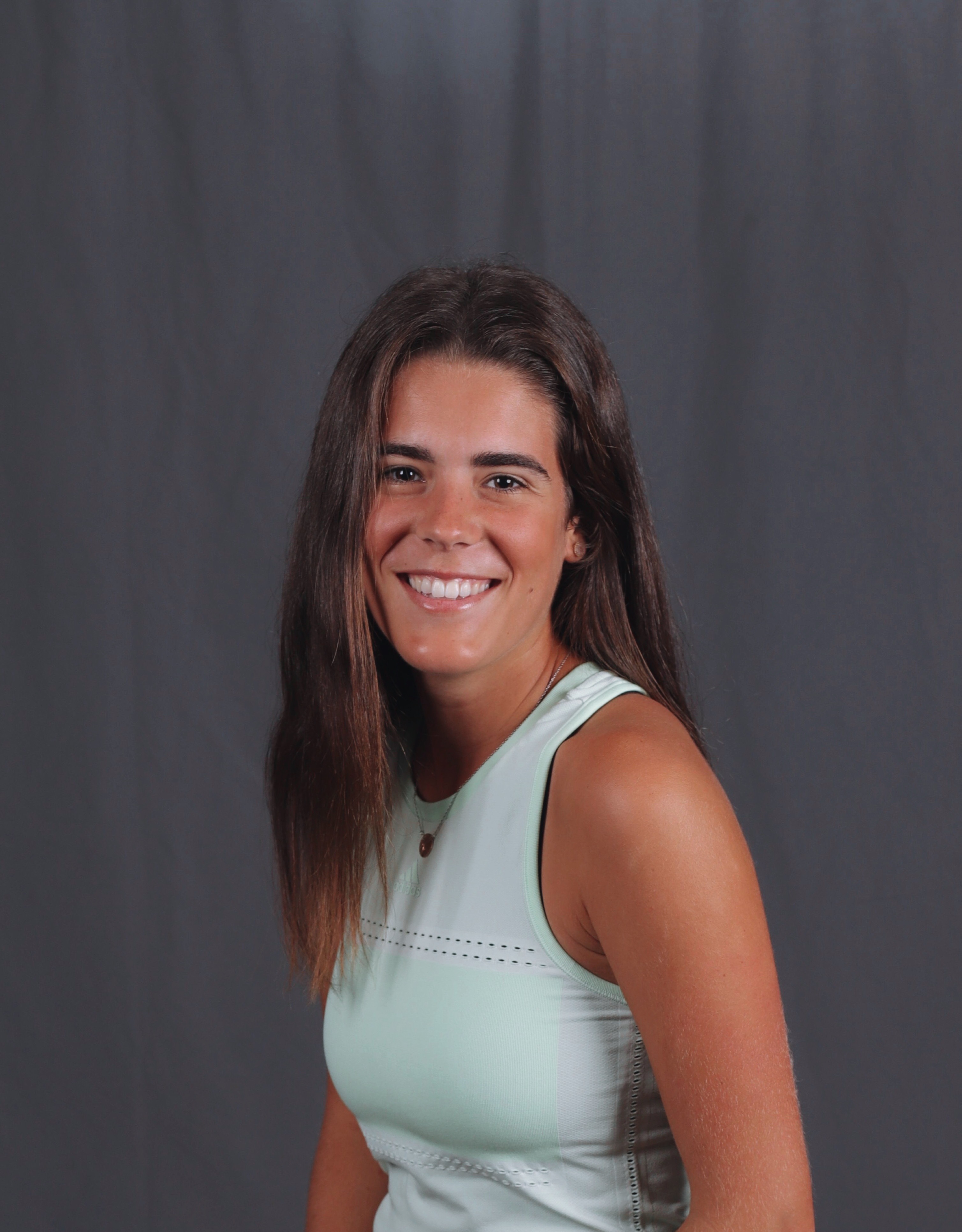 Headshot of Carmen Espinos Torredemer