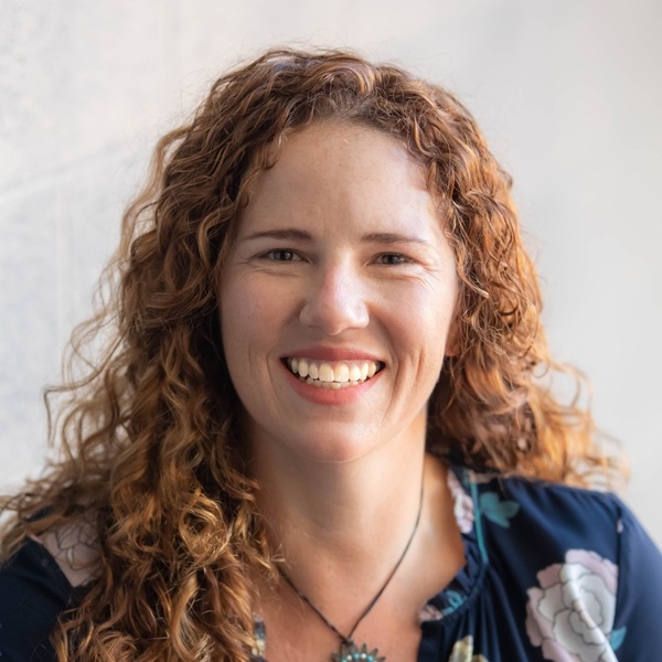 Headshot of Heather Smith